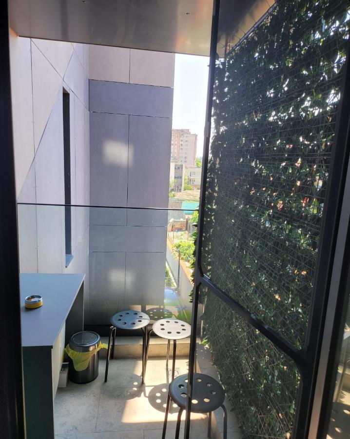 Faleza Nord Apartament De Lux Nou Pe Malul Marii コンスタンツァ エクステリア 写真