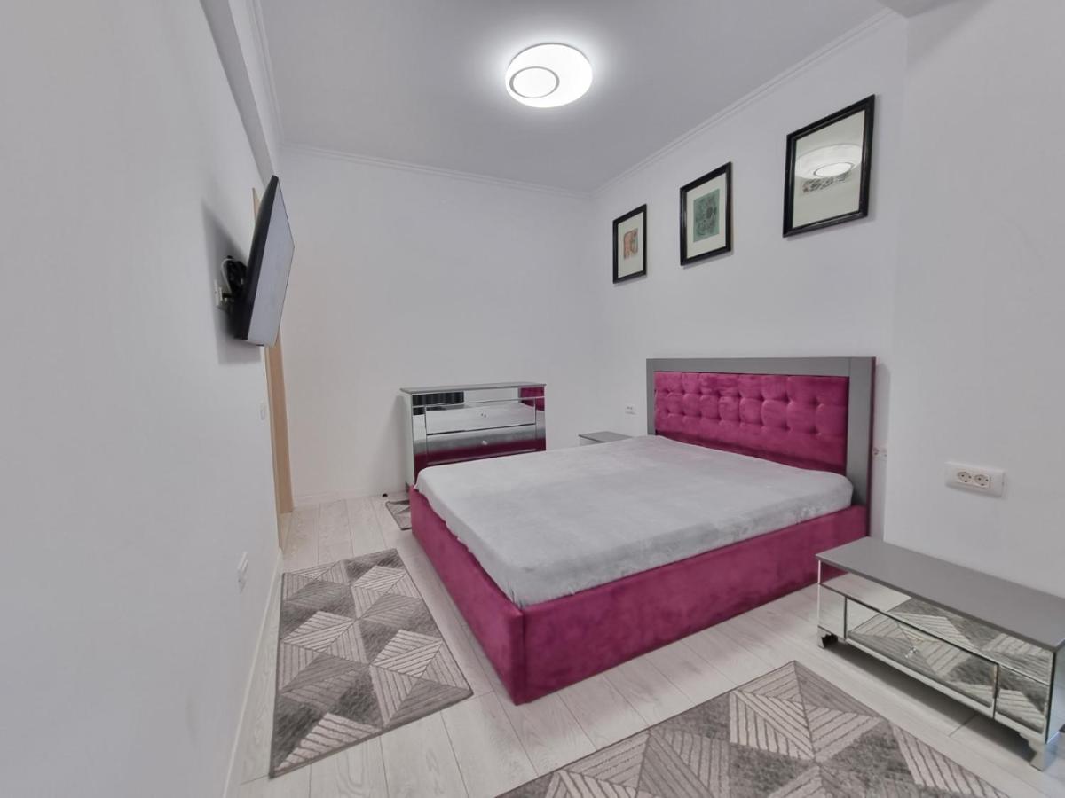 Faleza Nord Apartament De Lux Nou Pe Malul Marii コンスタンツァ エクステリア 写真