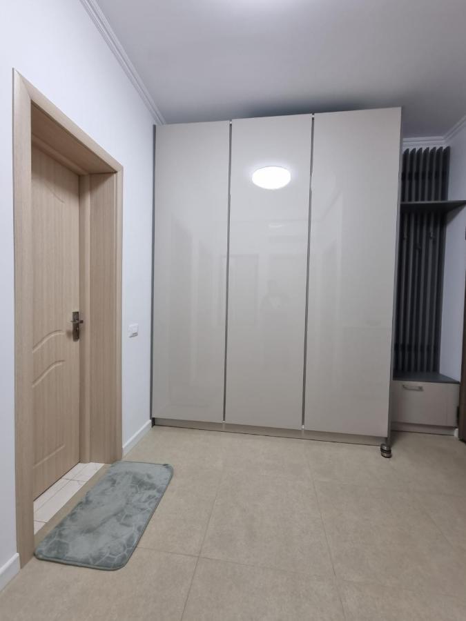 Faleza Nord Apartament De Lux Nou Pe Malul Marii コンスタンツァ エクステリア 写真